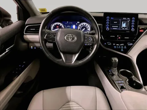 More photos of 2022 Toyota Camry SE at Bob Ruth Ford Dillsburg, PA