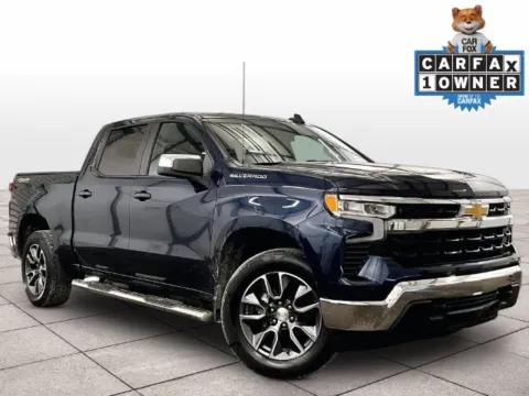 Photos of 2022 Chevrolet Silverado 1500 LT for sale in Dillsburg, PA at Bob Ruth Ford Dillsburg