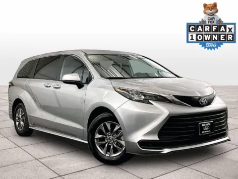 Photos of 2025 Toyota Sienna LE for sale in Dillsburg, PA at Bob Ruth Ford Dillsburg