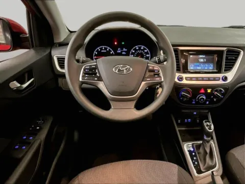More photos of 2022 Hyundai Accent SE at Bob Ruth Ford Dillsburg, PA