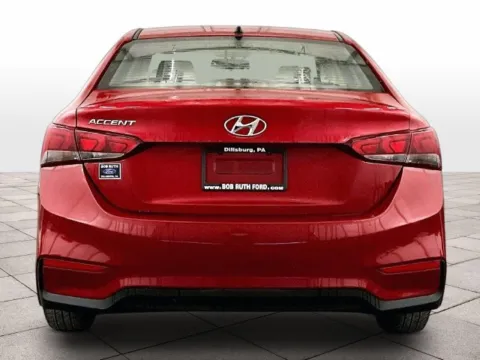 More photos of 2022 Hyundai Accent SE at Bob Ruth Ford Dillsburg, PA