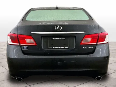 More photos of 2011 Lexus ES 350 at Bob Ruth Ford Dillsburg, PA