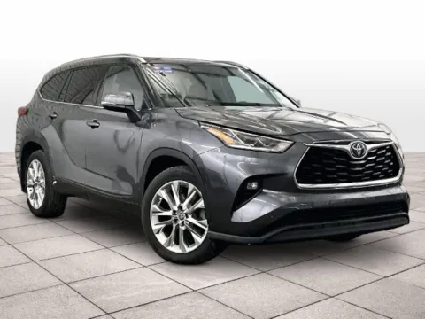 Photos of 2020 Toyota Highlander Limited for sale in Dillsburg, PA at Bob Ruth Ford Dillsburg