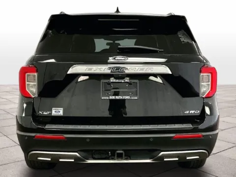 More photos of 2023 Ford Explorer XLT at Bob Ruth Ford Dillsburg, PA