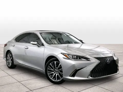 Photos of 2019 Lexus ES 300h for sale in Dillsburg, PA at Bob Ruth Ford Dillsburg