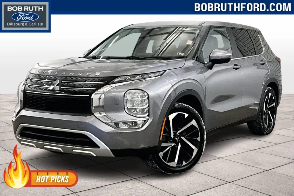 2022 Mitsubishi Outlander SE Launch Edition for sale in Dillsburg, PA