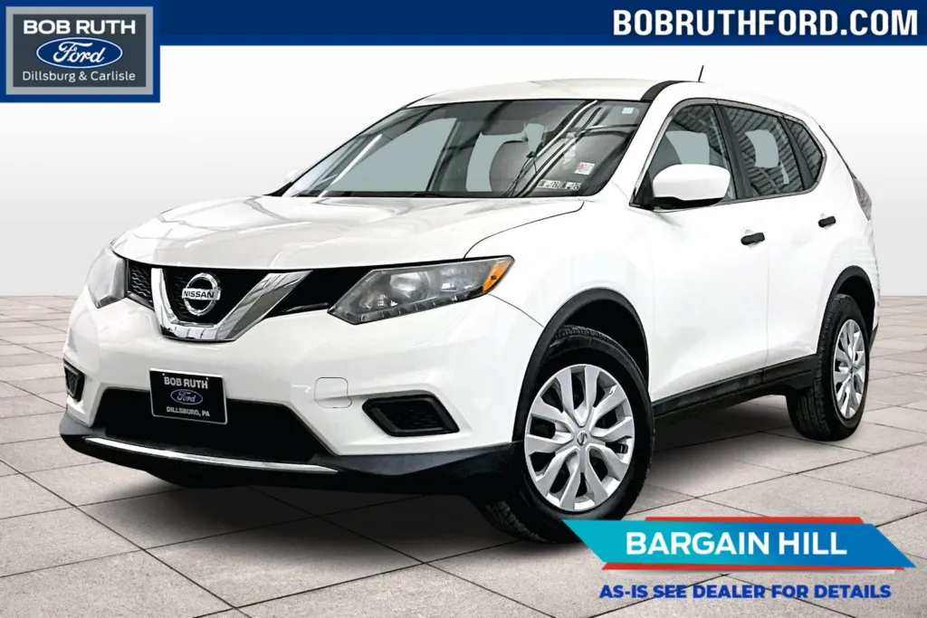 2016 Nissan Rogue SV for sale in Dillsburg, PA