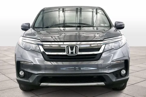 More photos of 2019 Honda Pilot EX-L w/Navi & RES at Bob Ruth Ford Dillsburg, PA