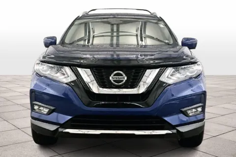 More photos of 2018 Nissan Rogue SL at Bob Ruth Ford Dillsburg, PA