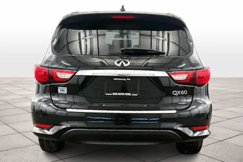 More photos of 2017 INFINITI QX60 at Bob Ruth Ford Dillsburg, PA