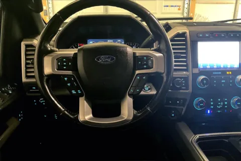 More photos of 2021 Ford Super Duty F-350 SRW Platinum at Bob Ruth Ford Dillsburg, PA