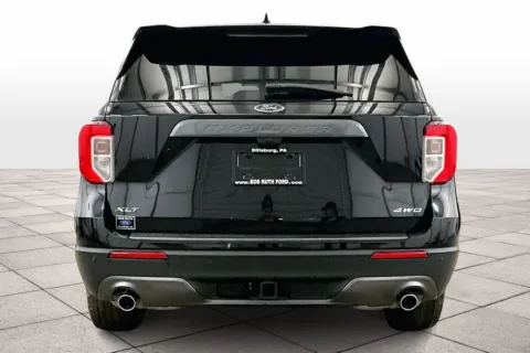 More photos of 2022 Ford Explorer XLT at Bob Ruth Ford Dillsburg, PA