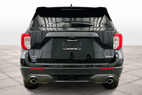 More photos of 2022 Ford Explorer XLT at Bob Ruth Ford Dillsburg, PA