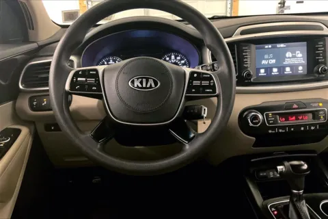 More photos of 2019 Kia Sorento LX V6 at Bob Ruth Ford Dillsburg, PA