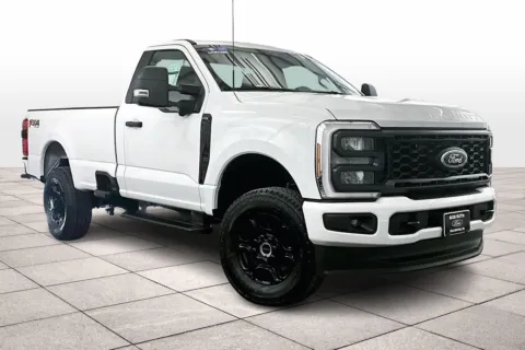 Photos of 2025 Ford Super Duty F-350 SRW XL for sale in Dillsburg, PA at Bob Ruth Ford Dillsburg