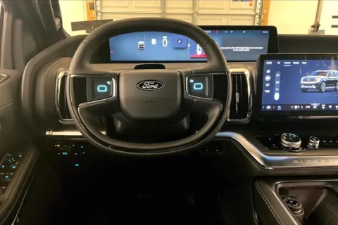 More photos of 2025 Ford Expedition Max Platinum at Bob Ruth Ford Dillsburg, PA