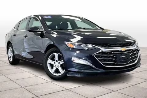 Photos of 2022 Chevrolet Malibu LT for sale in Dillsburg, PA at Bob Ruth Ford Dillsburg