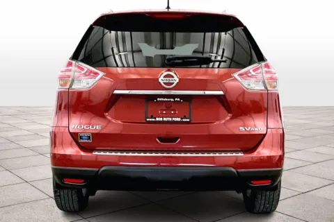 More photos of 2016 Nissan Rogue SV at Bob Ruth Ford Dillsburg, PA