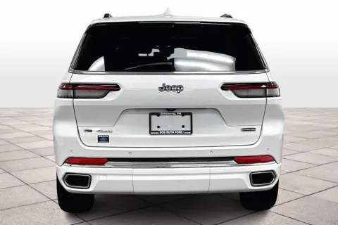 More photos of 2021 Jeep Grand Cherokee L Overland at Bob Ruth Ford Dillsburg, PA