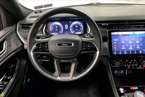 More photos of 2021 Jeep Grand Cherokee L Overland at Bob Ruth Ford Dillsburg, PA