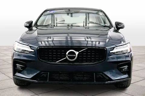 Another view of 2021 Volvo S60 Momentum for sale in Dillsburg, PA at Bob Ruth Ford Dillsburg