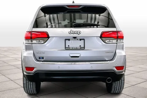 More photos of 2020 Jeep Grand Cherokee Limited at Bob Ruth Ford Dillsburg, PA
