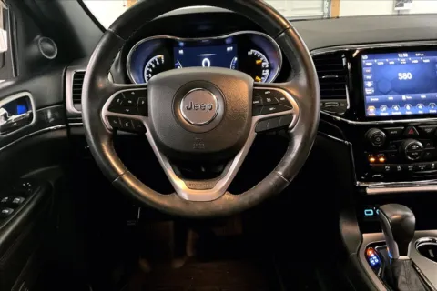 More photos of 2020 Jeep Grand Cherokee Limited at Bob Ruth Ford Dillsburg, PA