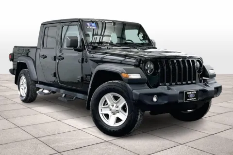 Photos of 2020 Jeep Gladiator Sport S for sale in Dillsburg, PA at Bob Ruth Ford Dillsburg