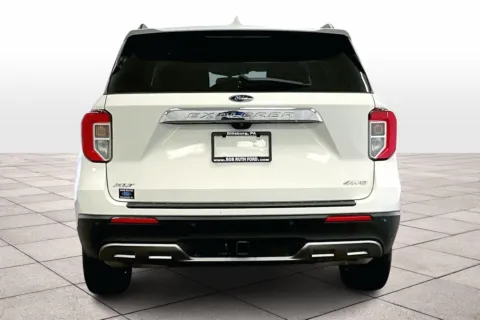 More photos of 2022 Ford Explorer XLT at Bob Ruth Ford Dillsburg, PA
