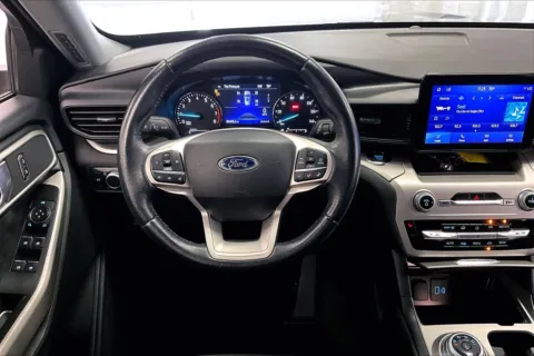 More photos of 2022 Ford Explorer XLT at Bob Ruth Ford Dillsburg, PA