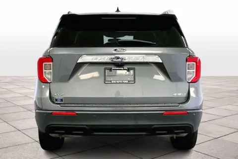 More photos of 2022 Ford Explorer XLT at Bob Ruth Ford Dillsburg, PA