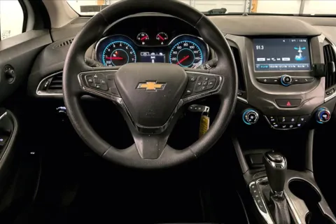 More photos of 2017 Chevrolet Cruze LT at Bob Ruth Ford Dillsburg, PA