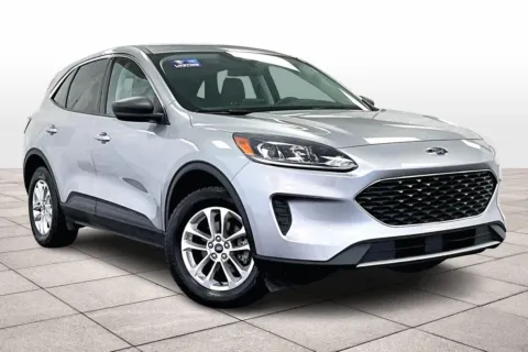 Photos of 2022 Ford Escape SE for sale in Dillsburg, PA at Bob Ruth Ford Dillsburg