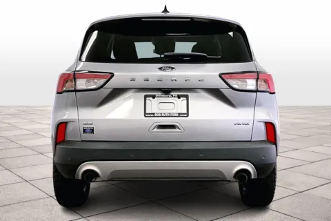 More photos of 2022 Ford Escape SE at Bob Ruth Ford Dillsburg, PA