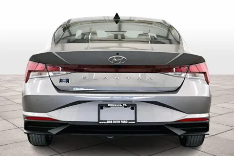 More photos of 2023 Hyundai Elantra SEL at Bob Ruth Ford Dillsburg, PA