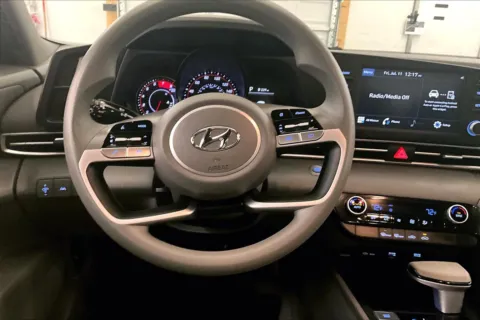 More photos of 2023 Hyundai Elantra SEL at Bob Ruth Ford Dillsburg, PA