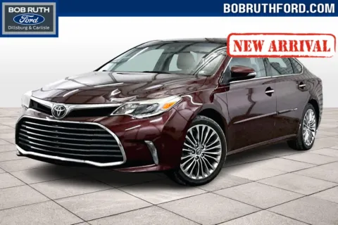 Red 2018 Toyota Avalon Limited for sale in Dillsburg, PA