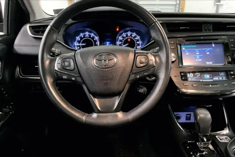 More photos of 2018 Toyota Avalon Limited at Bob Ruth Ford Dillsburg, PA