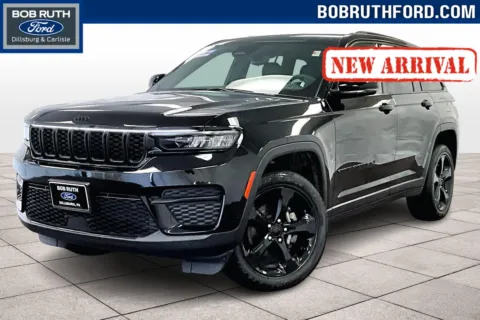 Black 2023 Jeep Grand Cherokee Altitude for sale in Dillsburg, PA