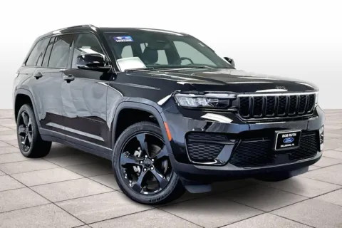 Photos of 2023 Jeep Grand Cherokee Altitude for sale in Dillsburg, PA at Bob Ruth Ford Dillsburg