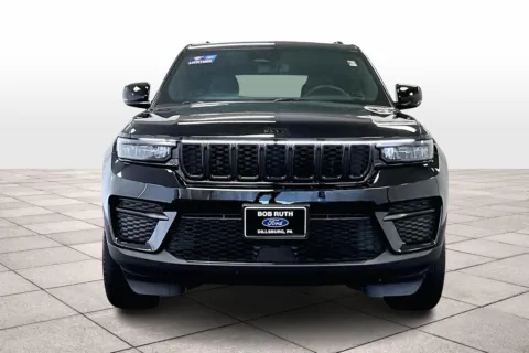 Another view of 2023 Jeep Grand Cherokee Altitude for sale in Dillsburg, PA at Bob Ruth Ford Dillsburg