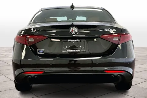 More photos of 2022 Alfa Romeo Giulia Ti at Bob Ruth Ford Dillsburg, PA