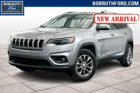 Silver 2019 Jeep Cherokee Latitude Plus for sale in Dillsburg, PA