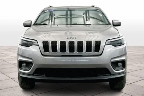 Another view of 2019 Jeep Cherokee Latitude Plus for sale in Dillsburg, PA at Bob Ruth Ford Dillsburg