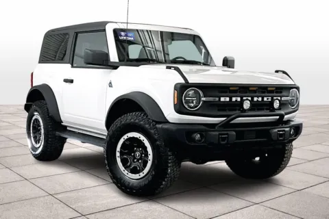 Photos of 2023 Ford Bronco Black Diamond for sale in Dillsburg, PA at Bob Ruth Ford Dillsburg