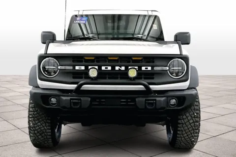 Another view of 2023 Ford Bronco Black Diamond for sale in Dillsburg, PA at Bob Ruth Ford Dillsburg
