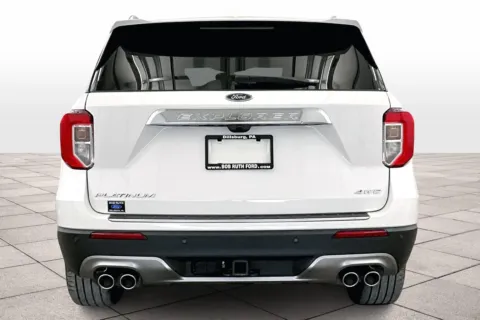 More photos of 2022 Ford Explorer Platinum at Bob Ruth Ford Dillsburg, PA