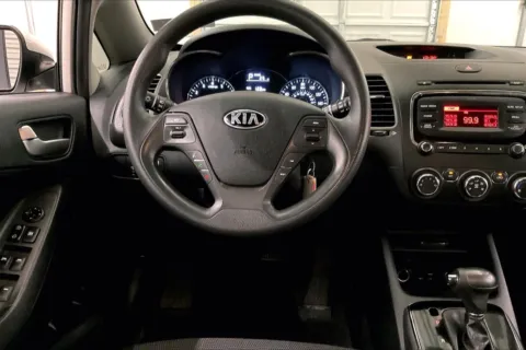 More photos of 2018 Kia Forte5 LX at Bob Ruth Ford Dillsburg, PA
