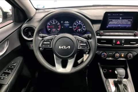 More photos of 2022 Kia Forte LXS at Bob Ruth Ford Dillsburg, PA