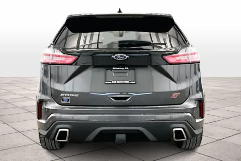 More photos of 2020 Ford Edge ST at Bob Ruth Ford Dillsburg, PA